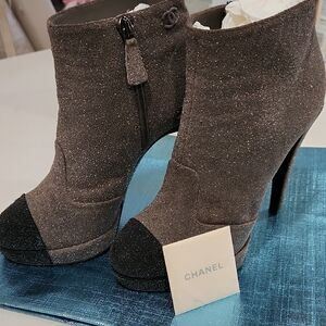 CHANEL Glittery Black and Gray Ankle Boots